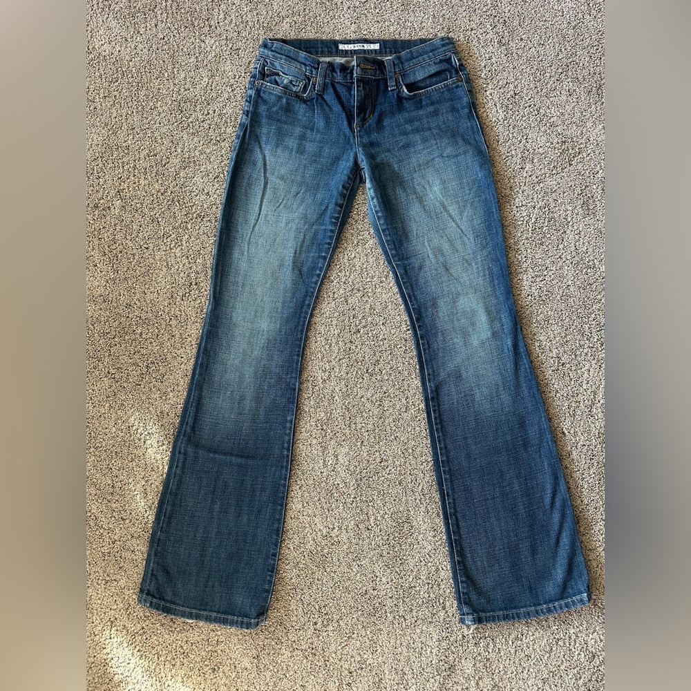 Joe’ Jeans. Bootcut flare. Low rise